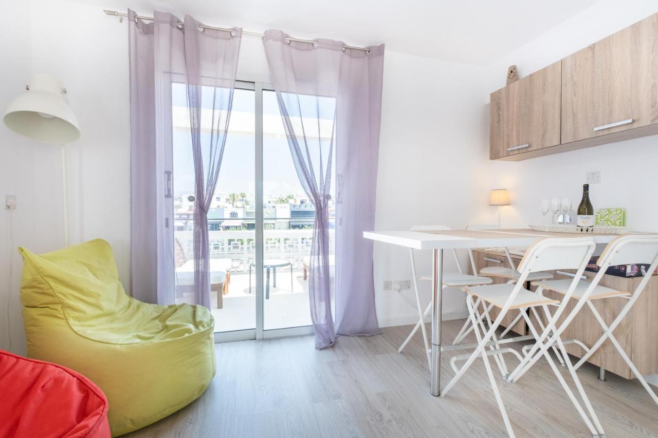 Seaview 3 Bedroom Kings Road Penthouse Paphos ภายนอก รูปภาพ