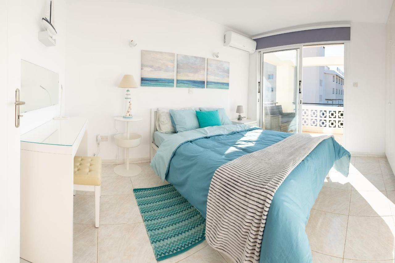 Seaview 3 Bedroom Kings Road Penthouse Paphos ภายนอก รูปภาพ