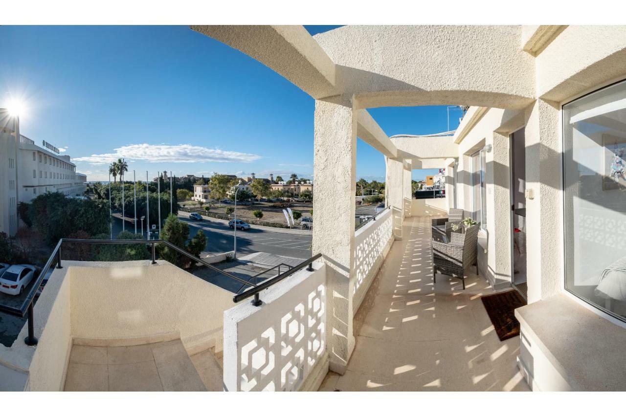 Seaview 3 Bedroom Kings Road Penthouse Paphos ภายนอก รูปภาพ