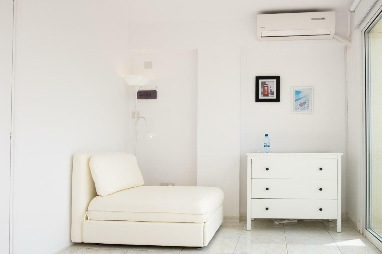 Seaview 3 Bedroom Kings Road Penthouse Paphos ภายนอก รูปภาพ